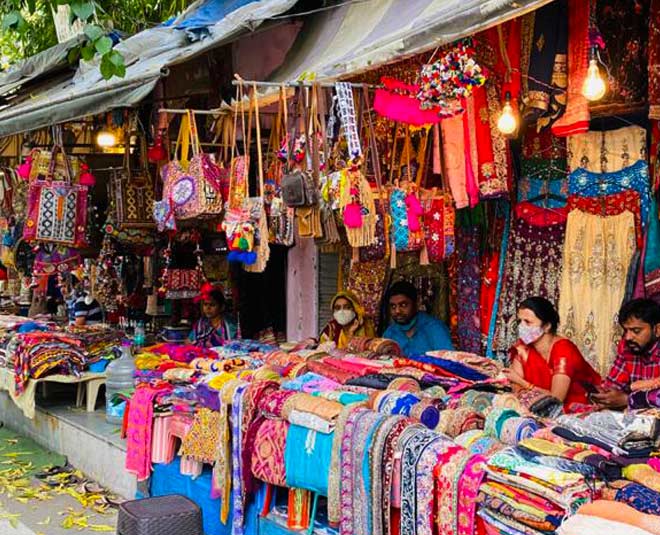 Janpath Shopping Market