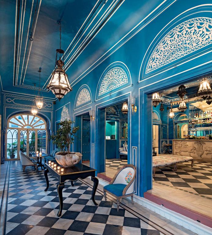 Narayan Niwas Palace