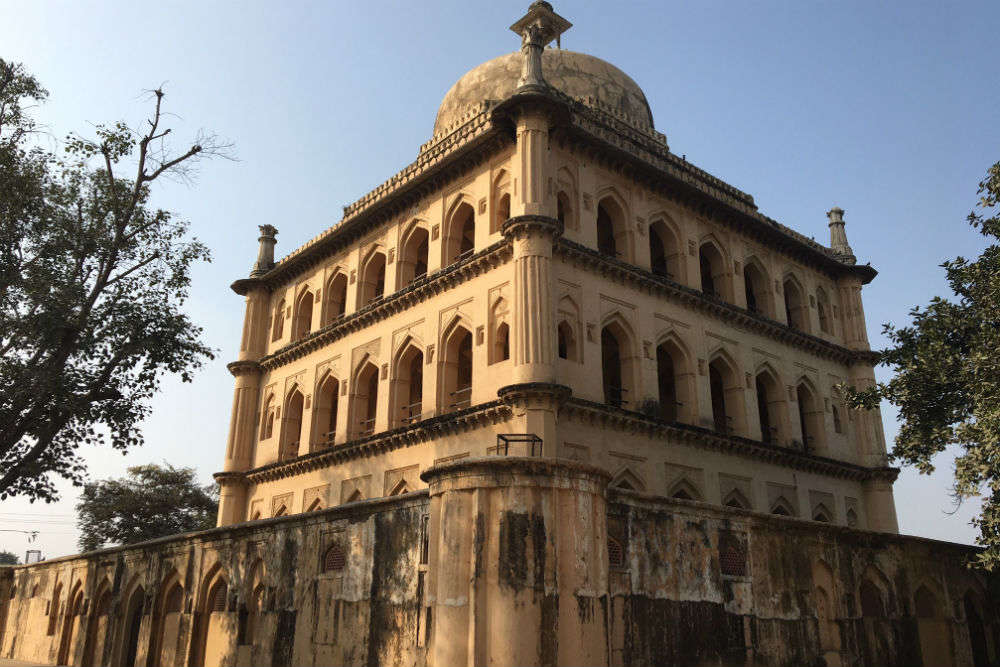 Tomb Of Fateh Jung